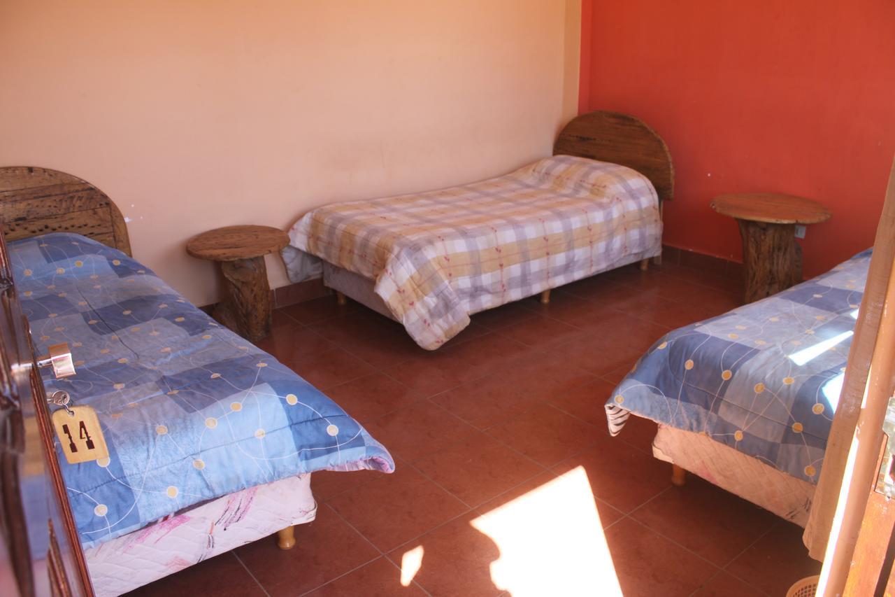 Hostal Coronel Pedro Arraya トゥピサ エクステリア 写真