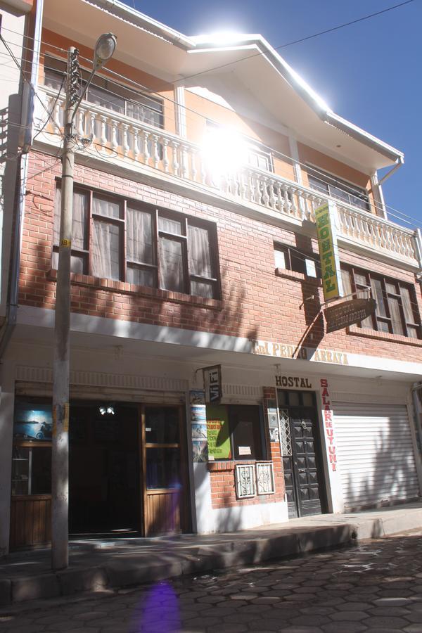 Hostal Coronel Pedro Arraya トゥピサ エクステリア 写真