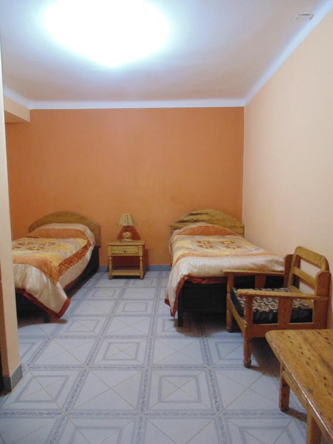 Hostal Coronel Pedro Arraya トゥピサ エクステリア 写真