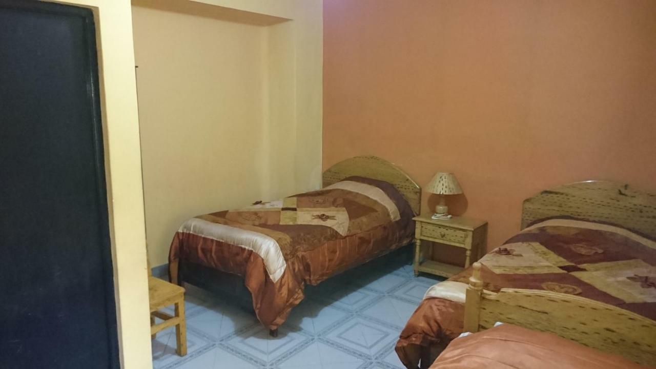 Hostal Coronel Pedro Arraya トゥピサ エクステリア 写真